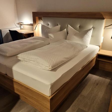 Hotel Julia Am Deich Норден Екстериор снимка